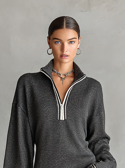 Abito Mini in Maglia Morbida con Collo Polo e Zip