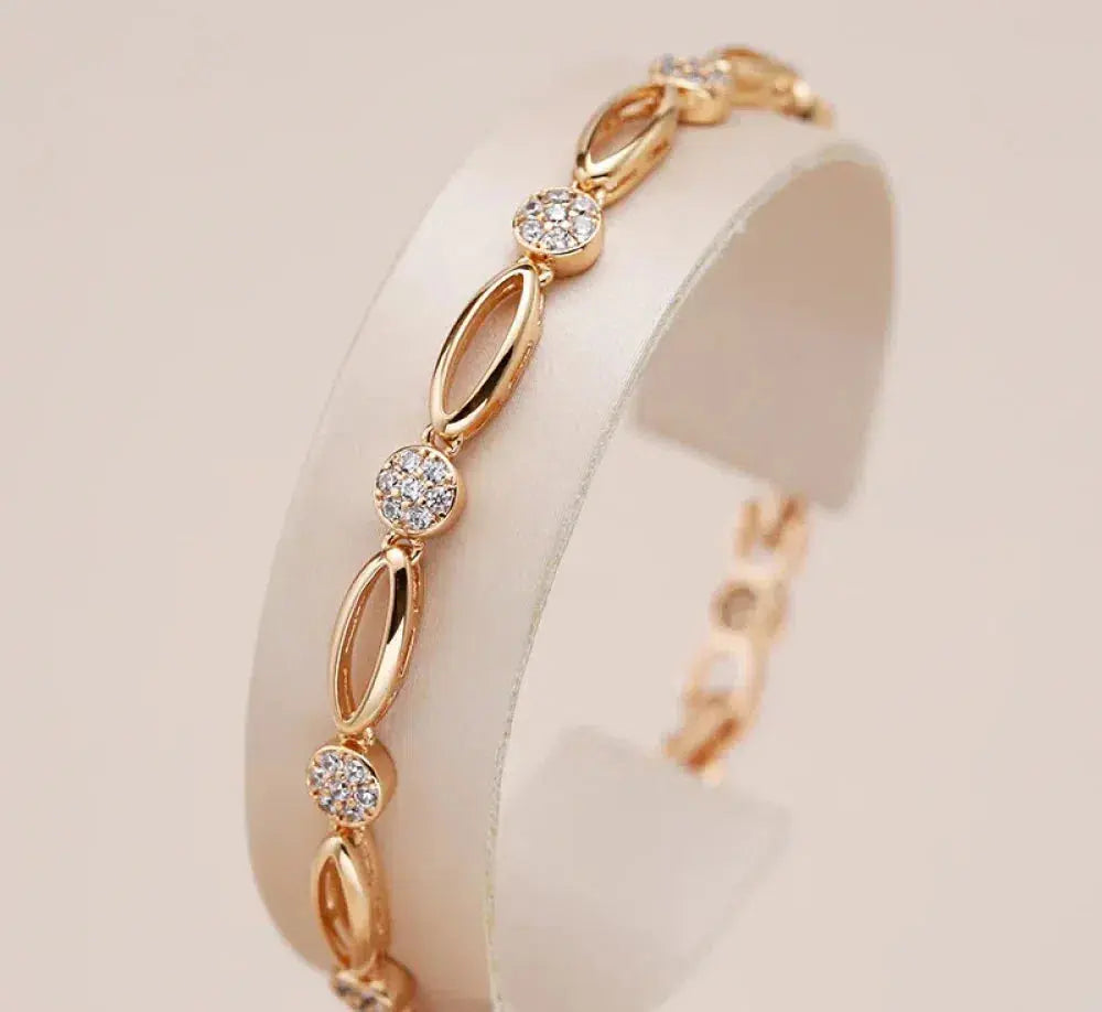Bracciale elegante in oro con zirconia